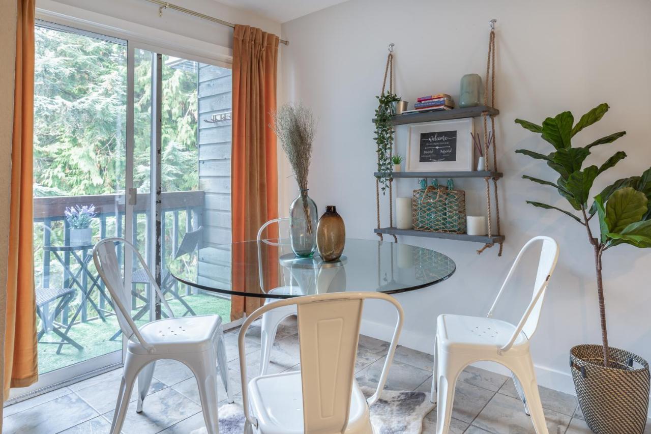 Gorgeous Whistler Creekside Studio Apartment Ngoại thất bức ảnh